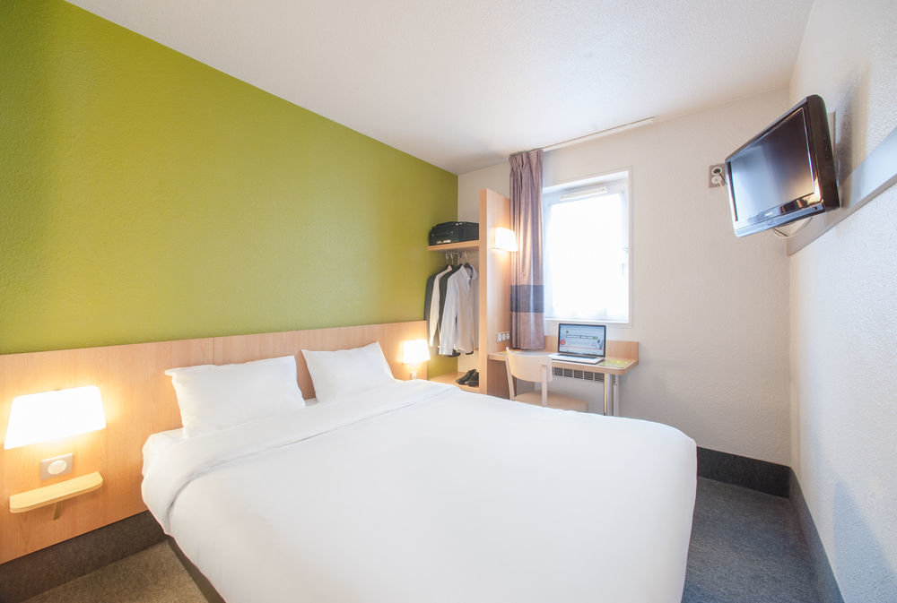 B&B Hotel Colmar Vignobles Ouest Wintzenheim Esterno foto