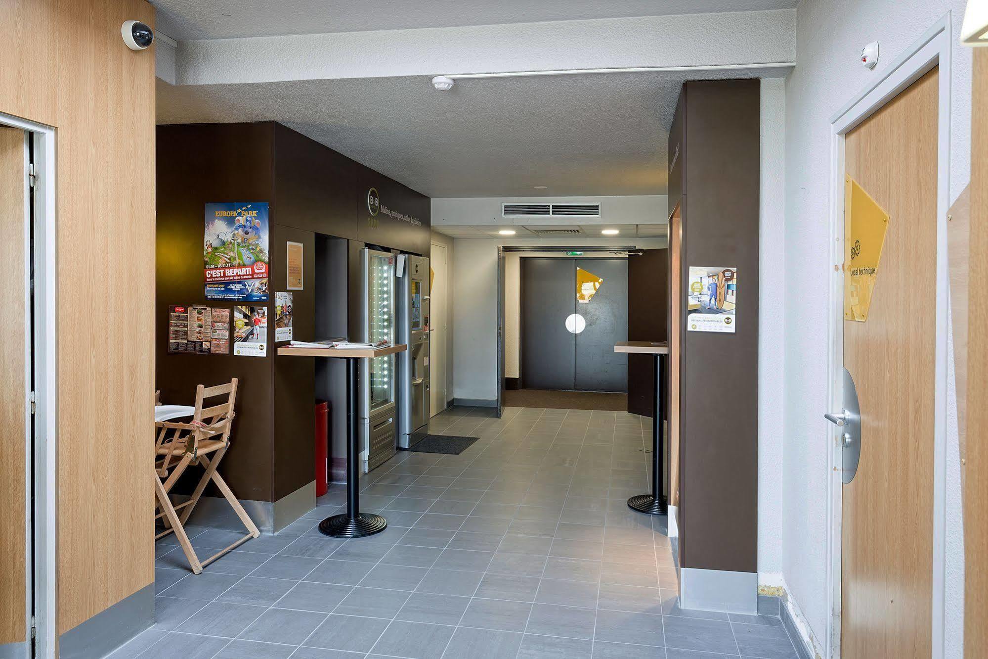 B&B Hotel Colmar Vignobles Ouest Wintzenheim Esterno foto